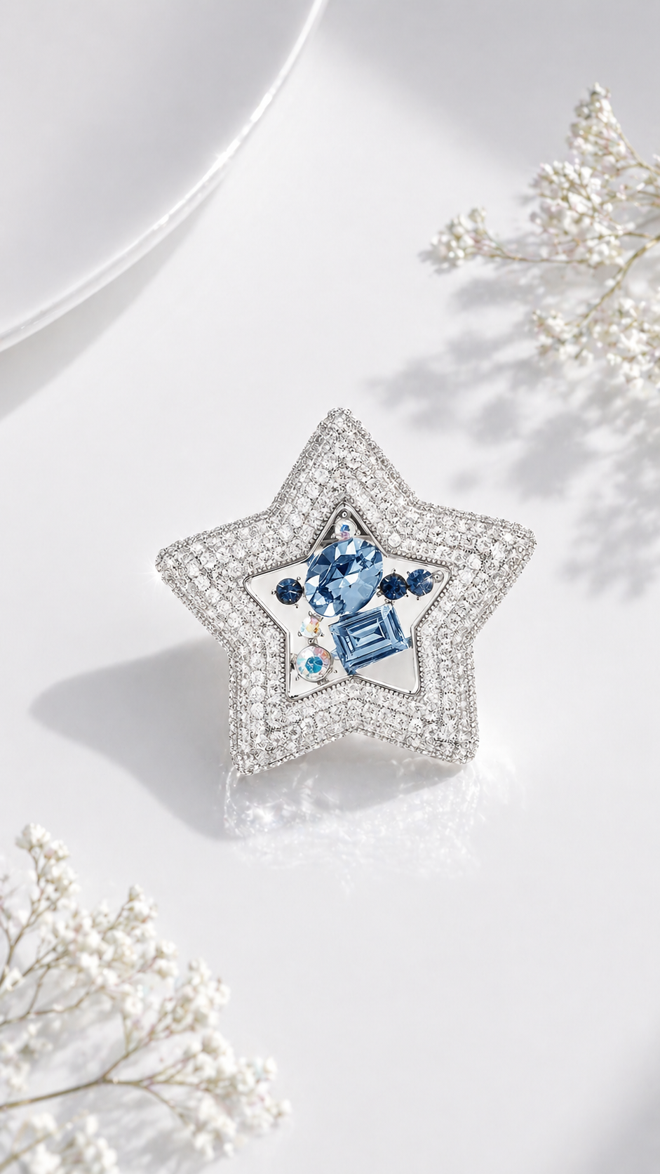 Icy Star - Pavé Crystal Star Brooch